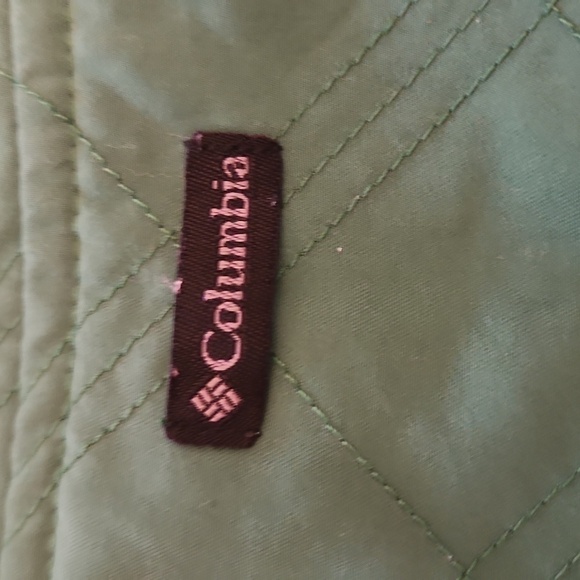 Columbia Women's Vest - Picture 4 of 4